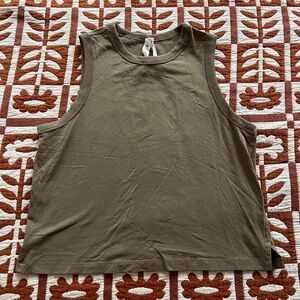 Lululemon Athletica Muscle Tee